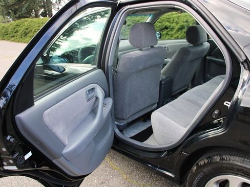 Used 1999 Toyota Camry LE image 14