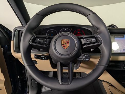 New 2026 Porsche Cayenne AWD/4WD image 37