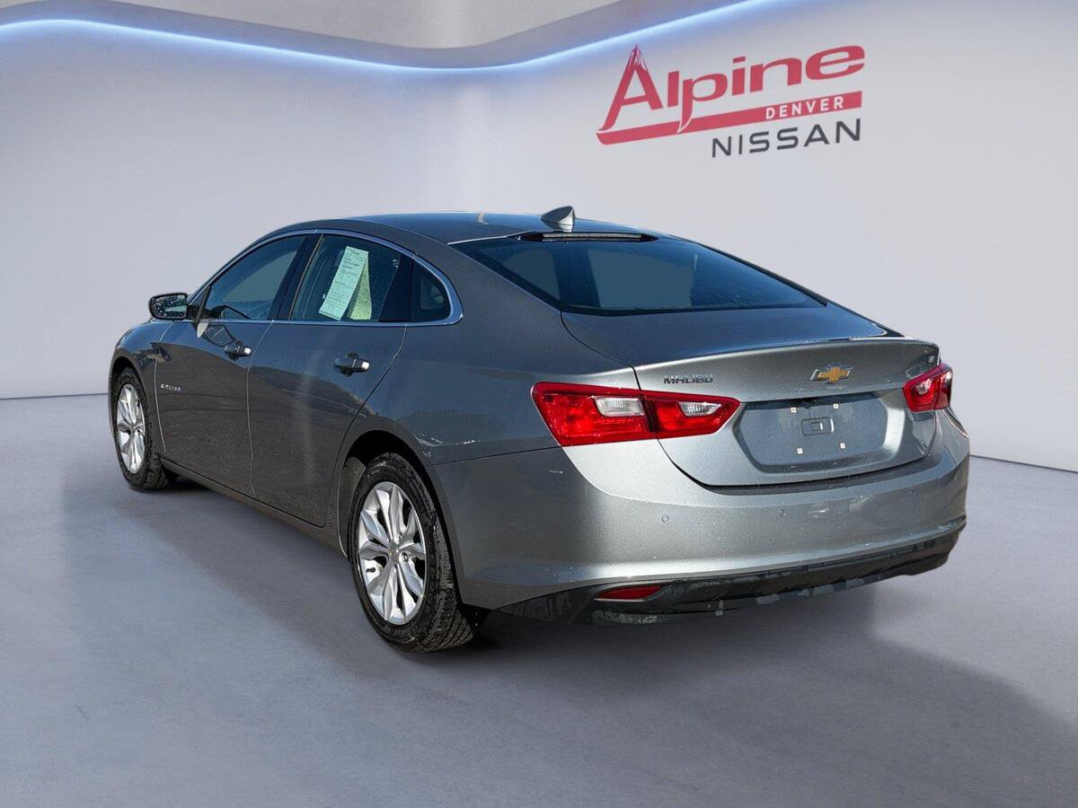 Used 2024 Chevrolet Malibu LT FWD image 3