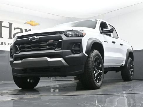 New 2026 Chevrolet Colorado Trail Boss AWD/4WD image 4