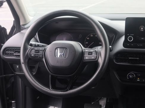 Used 2024 Honda HR-V LX image 9