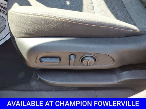 Used 2024 Chevrolet Equinox LT FWD image 15