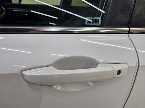 Used 2017 Honda CR-V EX-L image 12