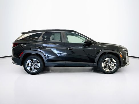 Used 2025 Hyundai Tucson SEL AWD/4WD image 10
