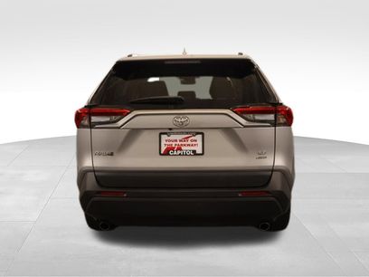 Used 2020 Toyota RAV4 LE w/ Carpet Mat Package