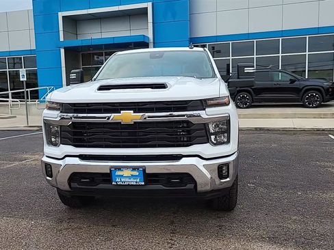 New 2024 Chevrolet Silverado 2500 LT image 3