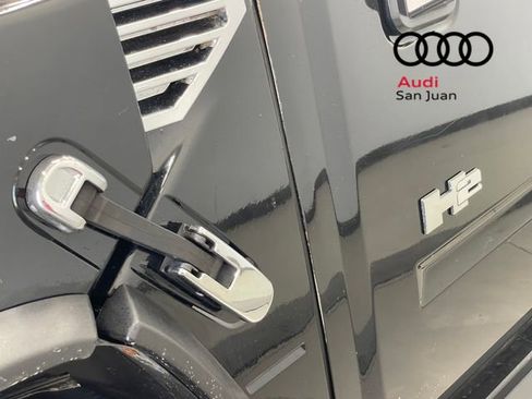 Used 2005 HUMMER H2 SUT w/ Preferred Equipment Group image 36