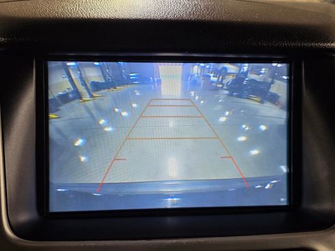 Used 2019 GMC Yukon XL SLT AWD/4WD image 30