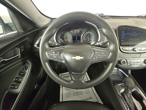 Used 2024 Chevrolet Malibu LT FWD image 12