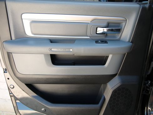 Used 2016 RAM 2500 Lone Star image 43