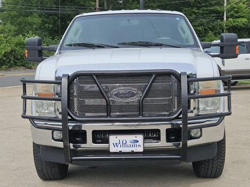 Used 2009 Ford F250 Lariat AWD/4WD image 2