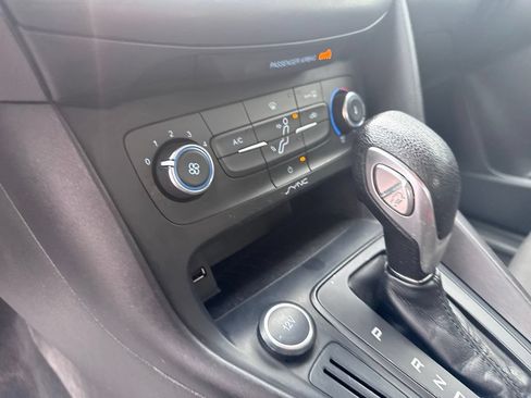 Used 2016 Ford Focus S FWD image 20