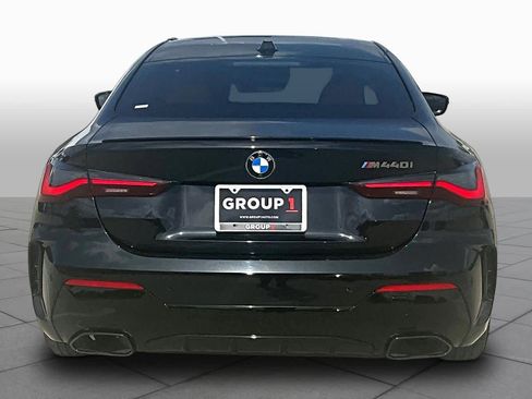 Used 2024 BMW M440i Coupe RWD image 4