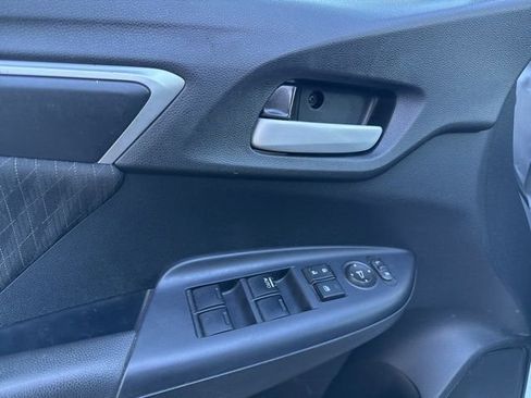 Used 2018 Honda Fit EX image 23