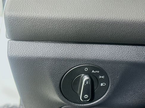 Used 2025 Volkswagen Jetta S FWD image 16