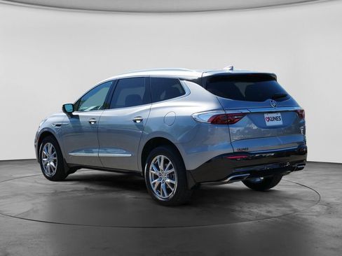 Used 2023 Buick Enclave Premium w/ Experience Buick Package AWD/4WD image 8