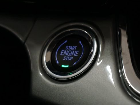 New 2026 Chevrolet Trax LT image 17