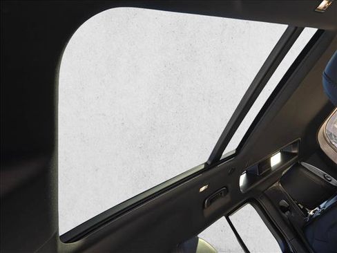 Certified 2024 Land Rover Defender 110 S image 24