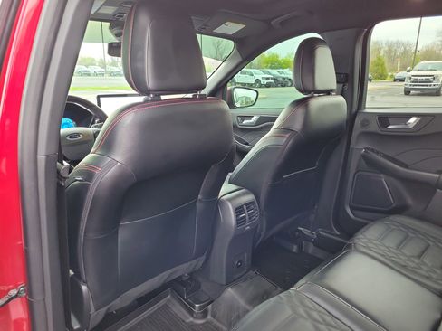 Used 2024 Ford Escape ST-Line Elite w/ Premium Technology Package image 16