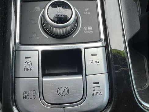 Used 2021 Kia Telluride SX w/ SX Prestige Package image 24