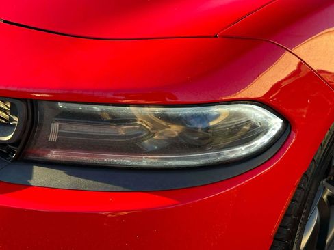 Used 2020 Dodge Charger Scat Pack RWD image 12