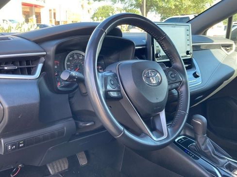 Used 2022 Toyota Corolla SE image 8