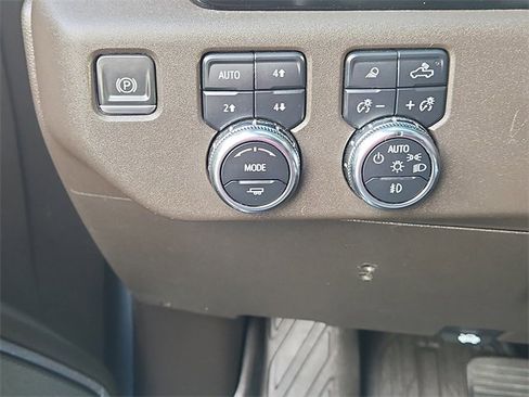 Certified 2023 GMC Sierra 1500 SLT w/ SLT Premium Package image 20