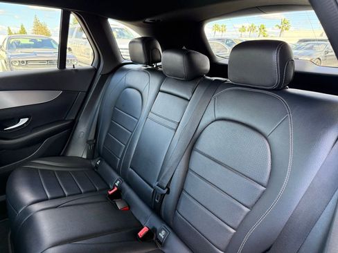 Used 2019 Mercedes-Benz GLC 350e GLC 350e image 15