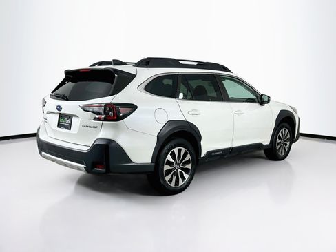 Used 2023 Subaru Outback Limited AWD/4WD image 9