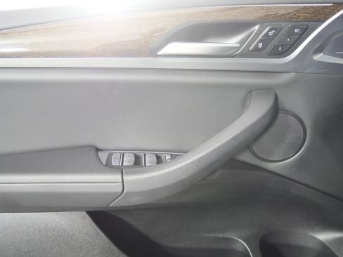 Certified 2023 BMW X4 xDrive30i AWD/4WD image 8