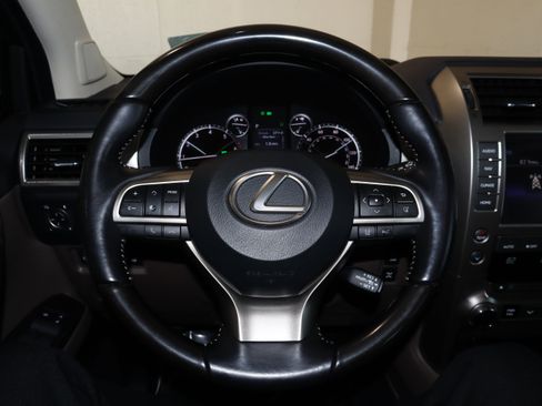 Used 2021 Lexus GX 460 Luxury w/ Sport Design Package image 24