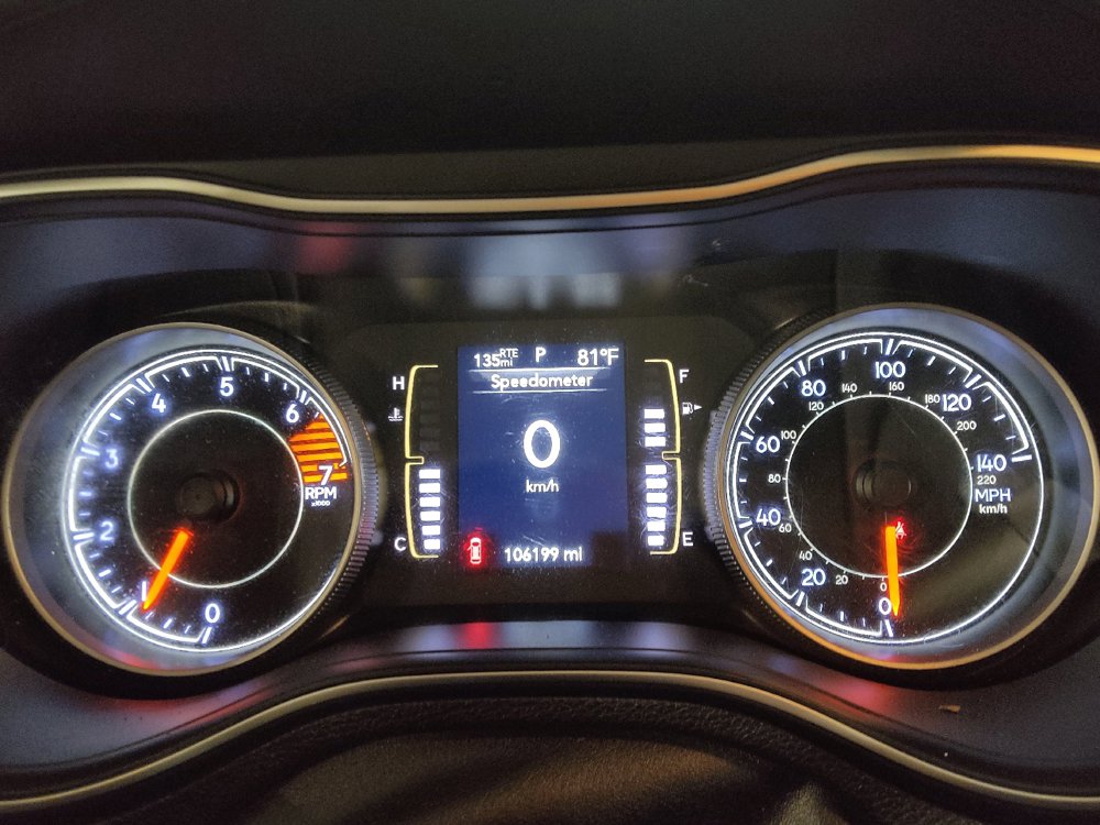 Used 2020 Jeep Cherokee Latitude Plus FWD image 23