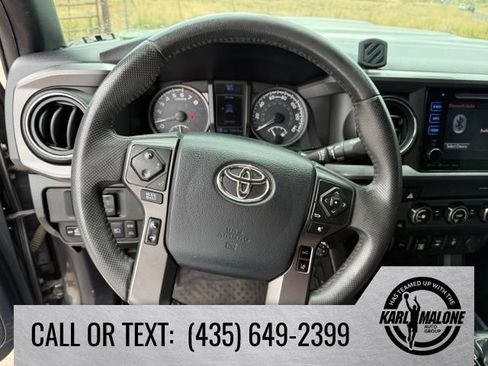 Used 2019 Toyota Tacoma TRD Sport w/ Technology Package RWD image 18