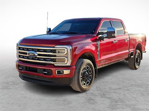 Used 2024 Ford F350 Platinum w/ FX4 Off-Road Package image 4