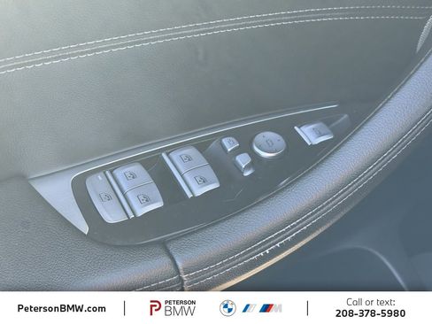 Used 2022 BMW X3 M40i w/ Premium Package image 27