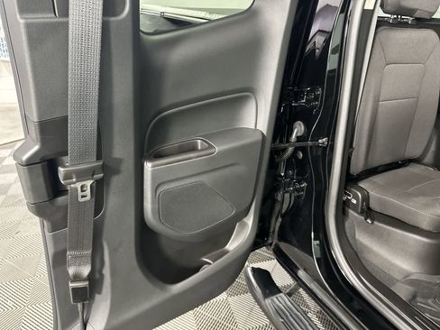 Used 2022 GMC Canyon Elevation RWD image 28