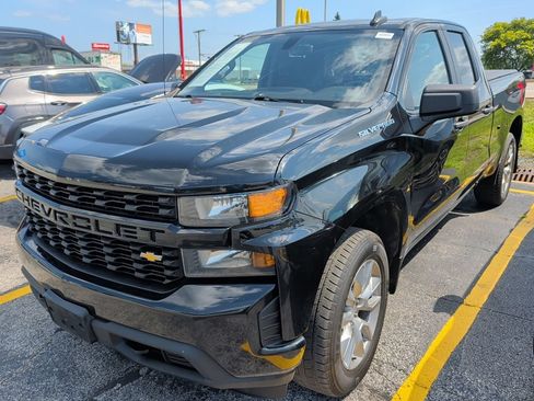 Used 2022 Chevrolet Silverado 1500 Custom AWD/4WD image 6