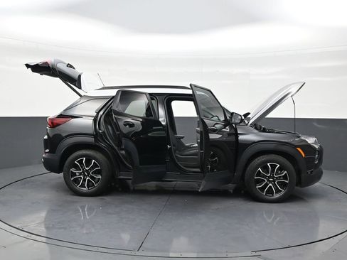 Used 2023 Chevrolet TrailBlazer ACTIV w/ Sun and Liftgate Package image 30