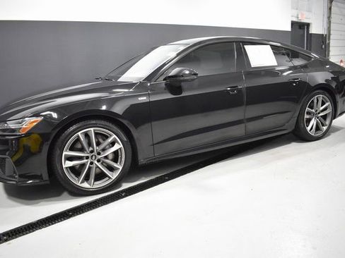 Used 2022 Audi A7 3.0T Premium Plus w/ Premium Plus image 2