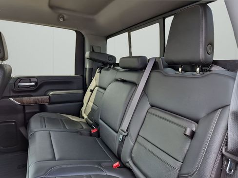 Used 2021 GMC Sierra 3500 Denali image 18