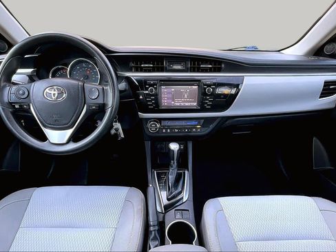 Used 2016 Toyota Corolla LE FWD image 16