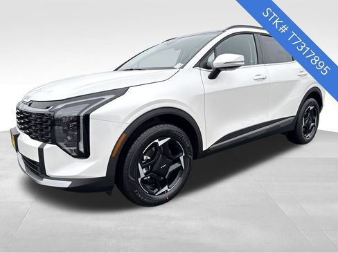 New 2026 Kia Sportage EX w/ EX Panoramic Sunroof Package image 3