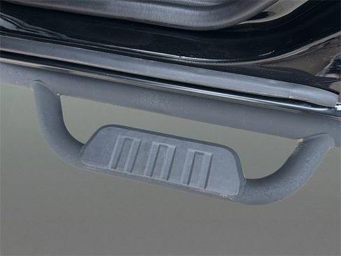 Used 2021 Chevrolet Colorado LT w/ Redline Special Edition image 39