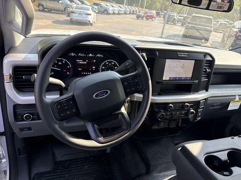 New 2026 Ford F250 XL image 18