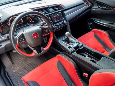 Used 2019 Honda Civic Type R image 11