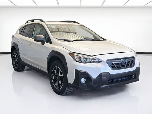 Used 2022 Subaru Crosstrek 2.5i Sport w/ Moonroof Package image 3
