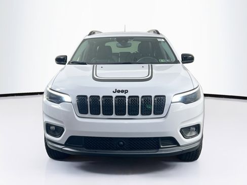 Used 2022 Jeep Cherokee Latitude image 2