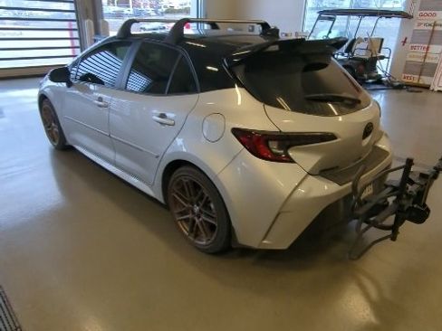 Used 2025 Toyota Corolla Hatchback image 4