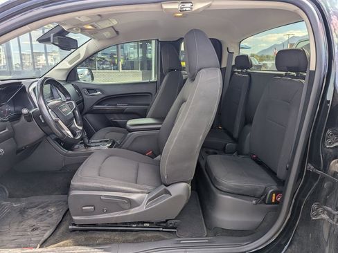 Used 2017 GMC Canyon SLE w/ SLE Convenience Package image 30