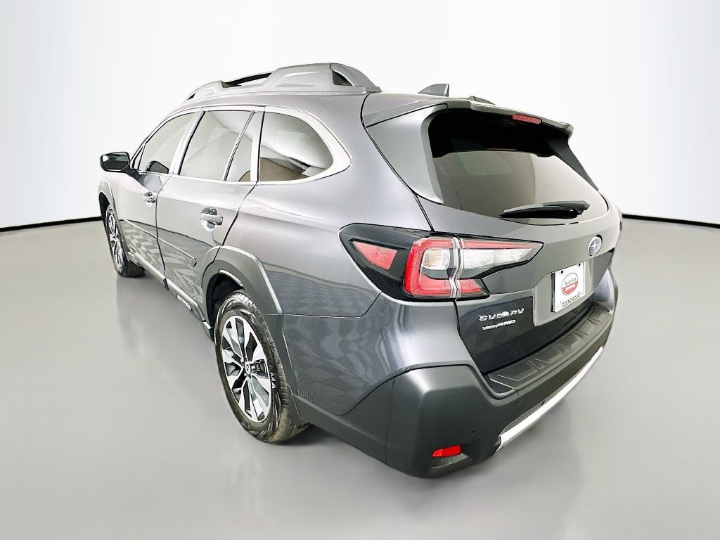 Used 2025 Subaru Outback Limited w/ Popular Package #2 AWD/4WD image 7